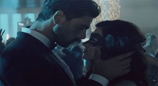 Cinta di Dunia Hitam: 10 Film Mafia Romantis Terbaik yang Bikin Deg-degan & Baper