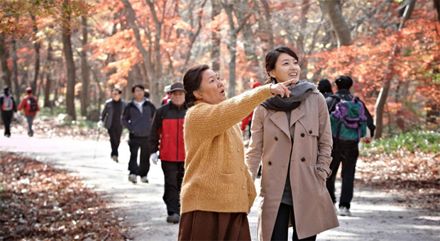 Penuh Haru, Ini 5 Film Korea Tentang Kasih Ibu yang Bikin Nangis